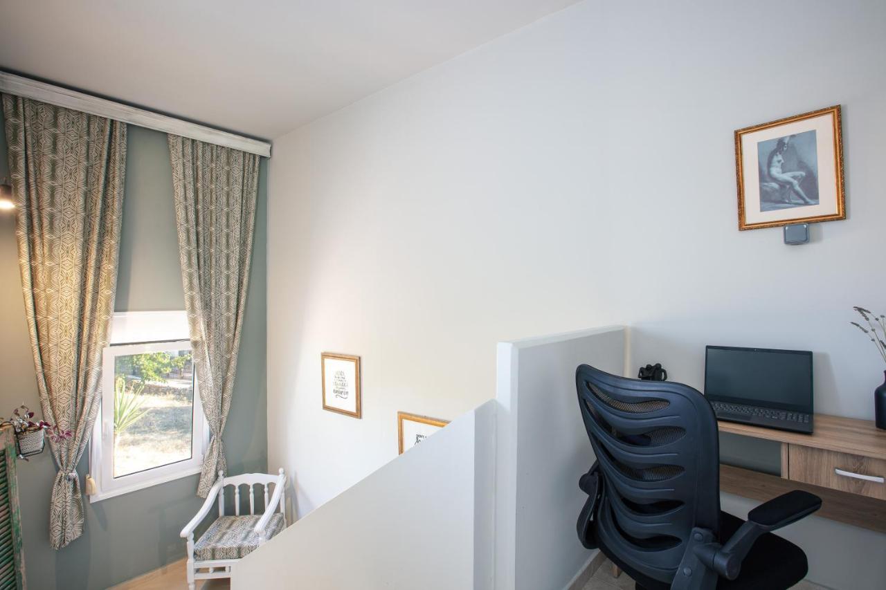 Haroupia Home Atsipopoulo Luaran gambar